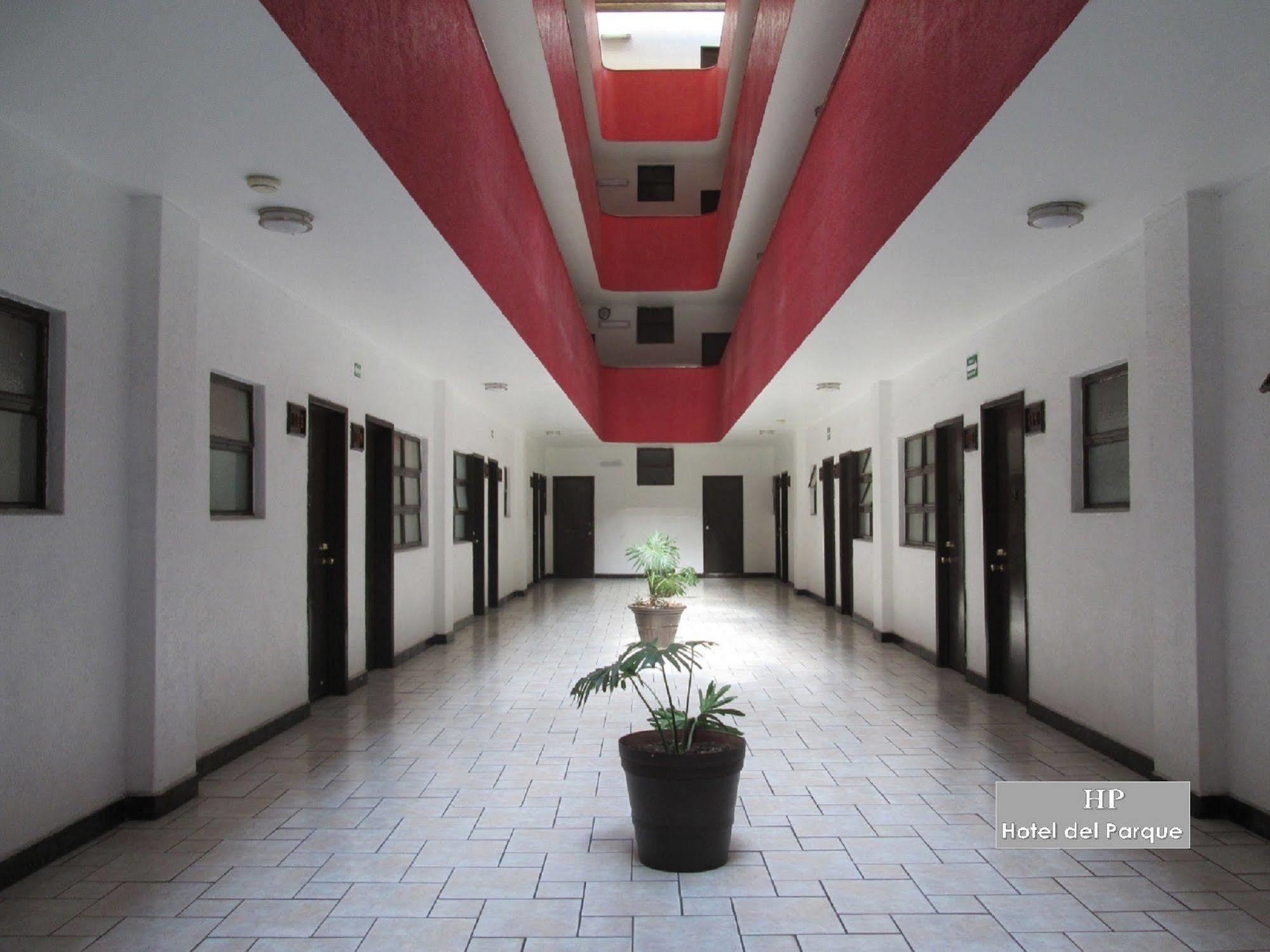 Hotel Del Parque Guadalajara Exterior foto